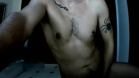 Snapshot of blckfaith chatting on November 2, 2:44 am blckfaith online show from November 2, 2:44 am