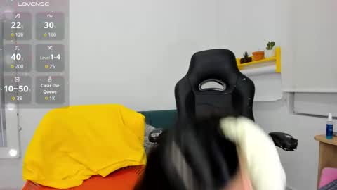 blessedguy_1 online show from December 5, 1:38 am