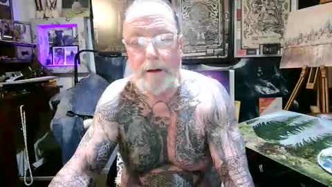 blindsurfer780299 online show from April 2, 5:15 am