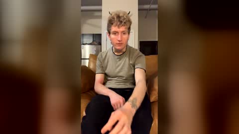 Blondie online show from January 17, 8:13 am