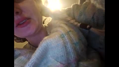 Gia  online show from January 14, 3:01 am