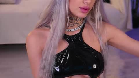 blondie_muller online show from December 2, 9:46 pm