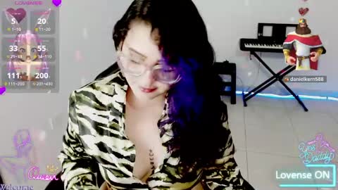 susan  online show from May 24, 4:52 am