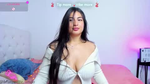 Linda  online show from February 24, 7:28 pm