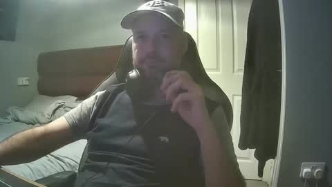 bluebirdflame1 online show from March 1, 12:37 am