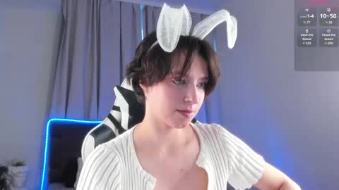 Charlotte  dont forget to thumbs up me  online show from April 28, 10:30 am