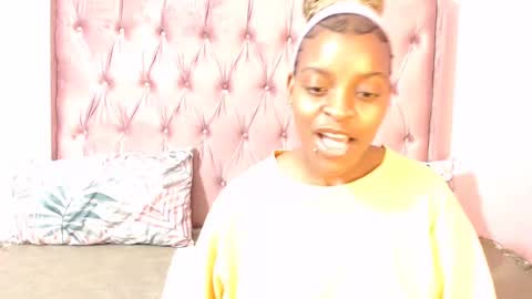 Tee online show from March 8, 10:43 am