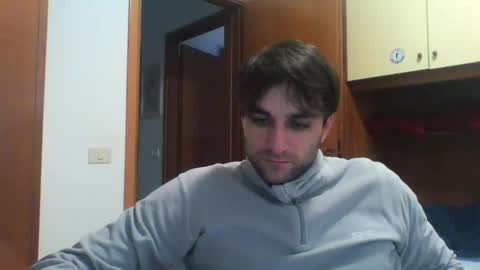 bluejoee online show from December 22, 8:32 am