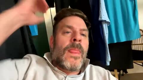 Blueyloey online show from December 31, 2:40 am