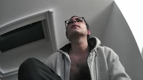bo22222222 online show from May 10, 9:54 pm