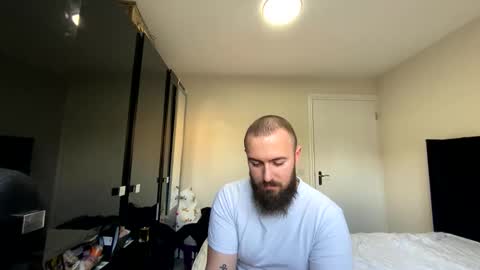 bobby9500 online show from January 7, 12:54 pm