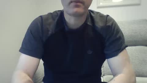 bobby_113 online show from February 12, 2:21 pm