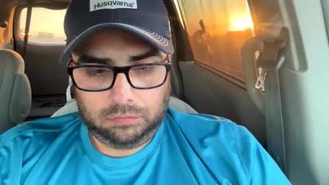 Bobbyyyy online show from June 2, 1:18 am