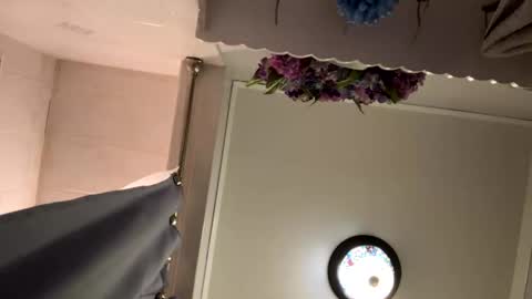 bobfish663 online show from February 8, 11:19 pm