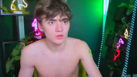 bodi_jon online show from April 28, 7:07 pm