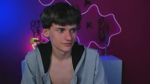 bodi_jon online show from April 18, 7:07 pm