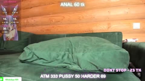 Nail and Olivia online show from January 31, 8:32 am