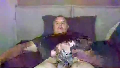 emilio online show from May 23, 7:48 am