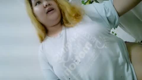 Snapshot of bombastic_darla chatting on September 16, 11:56 am bombastic_darla online show from September 16, 11:56 am