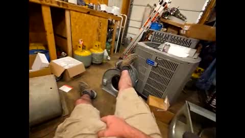 bombinshaman online show from April 7, 8:11 pm