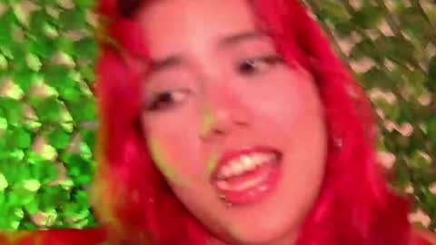 bombon online show from April 19, 6:10 pm