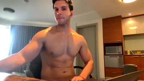 Bondi online show from November 12, 10:45 pm