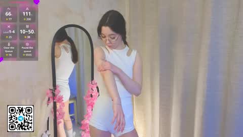 Bondi  inst yourlittlebondi online show from February 22, 3:03 pm