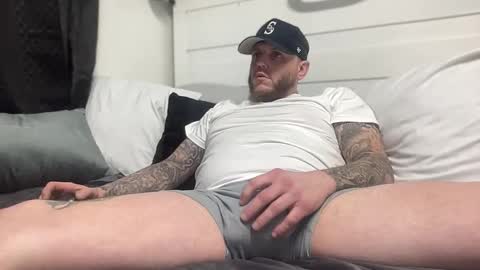 boner4you1994 online show from January 9, 10:43 am