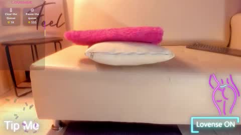 Bonie Smith online show from November 21, 11:47 pm