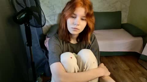 Jessy  Mark online show from May 30, 5:17 am
