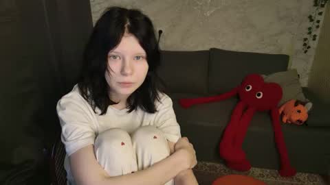 Jessy  Mark online show from March 16, 5:21 am