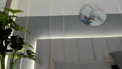 Bonnie online show from March 1, 2:48 am