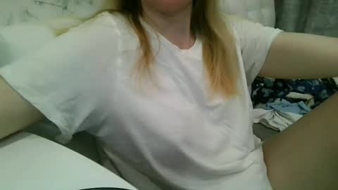 Snapshot of bonnieexcite chatting on March 2, 8:29 pm BonnieExcite online show from March 2, 8:29 pm