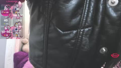 Bonnie online show from January 19, 1:54 pm