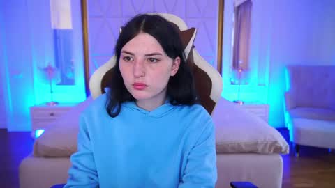 Alise online show from May 13, 8:24 am