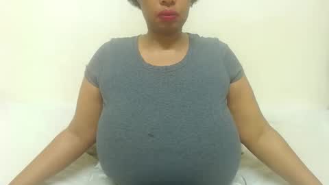 boobyqueen online show from March 6, 2:54 am