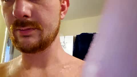 bootywhoknows online show from February 14, 7:05 pm