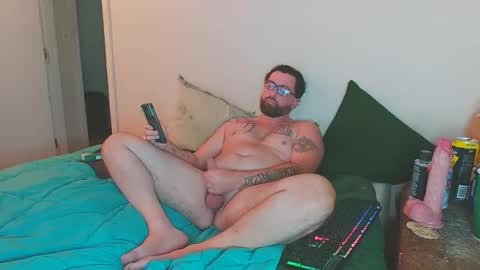 boredandirish21 online show from September 23, 8:48 pm