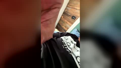 borrieman11 online show from April 3, 4:19 am