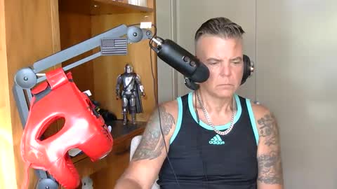 BOSS online show from October 7, 5:20 pm