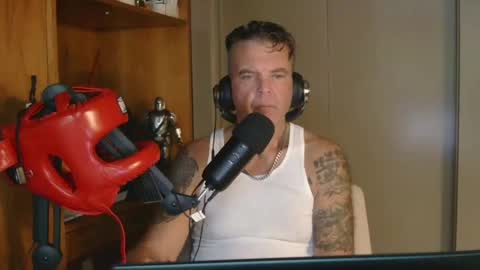 BOSS online show from October 24, 6:41 pm