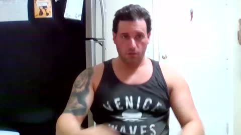 The Italian Boss  online show from March 6, 11:31 pm