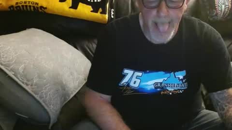 bostonguy1969 online show from April 15, 2:04 am