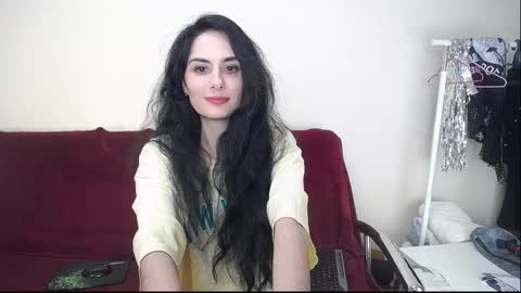 Helen  online show from December 1, 9:57 pm