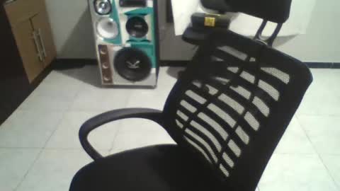 boy_fitbrutal online show from February 7, 11:55 pm