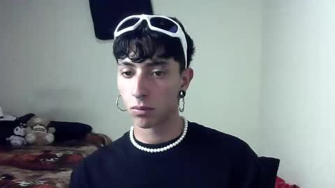 Boy Astro online show from January 18, 12:13 am