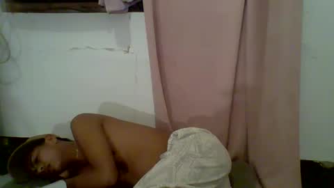 boyax online show from December 9, 9:06 am