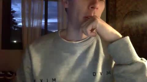 boybcn94 online show from March 15, 6:22 pm