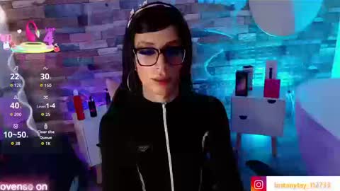 boyfox_tay online show from October 21, 4:06 am