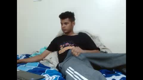 Snapshot of boylittle19cm chatting on February 20, 11:32 pm Jackson online show from February 20, 11:32 pm